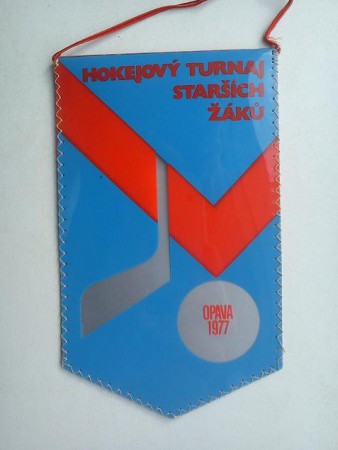 HOKEJOVY TURNAJ STARŠICH ŽAKU OPAVA 1977 -16-